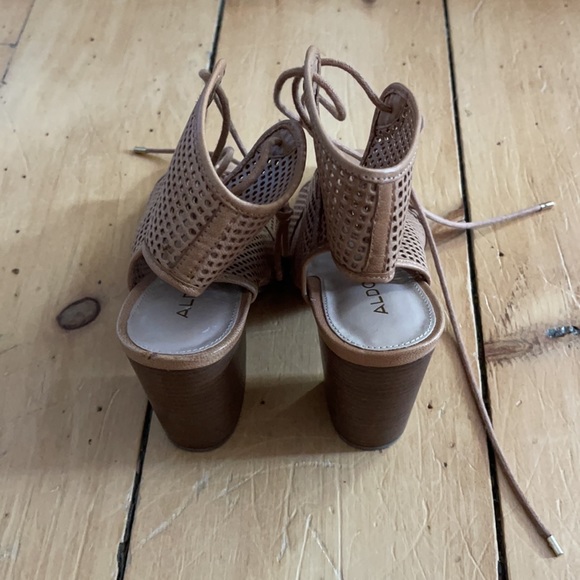 Aldo - Picture 2 of 7